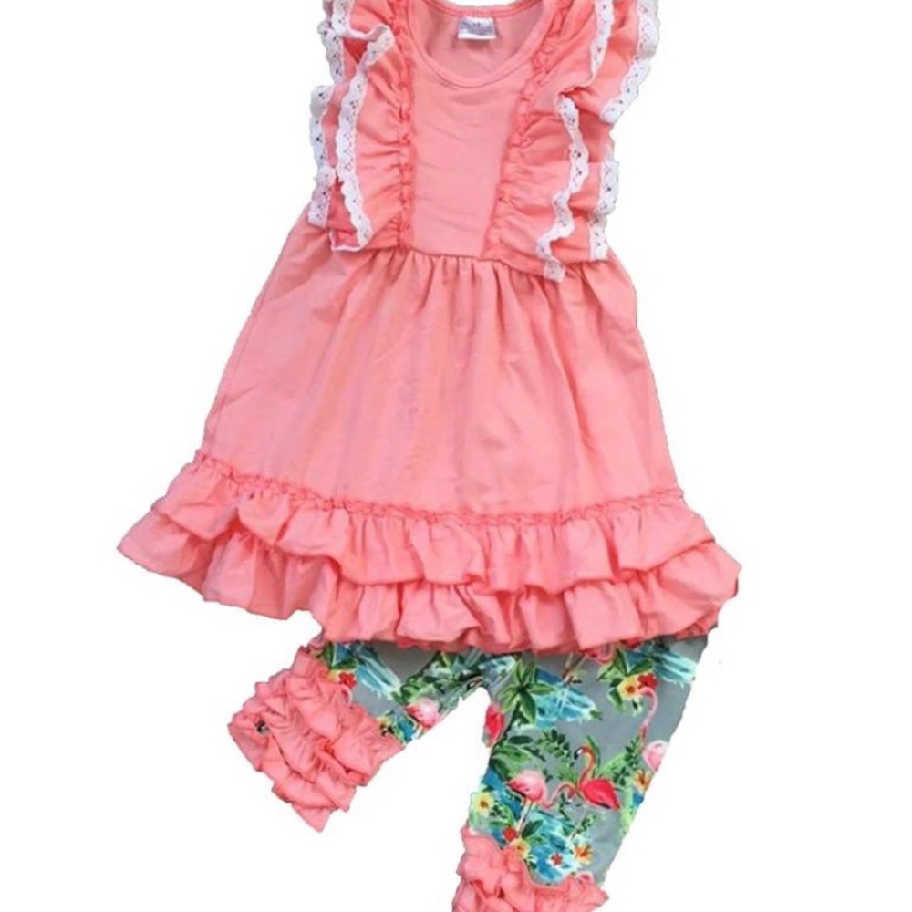 🎉HP🎉 Flamingo True Boutique 2pc Capri Set Icing - Picture 2 of 4